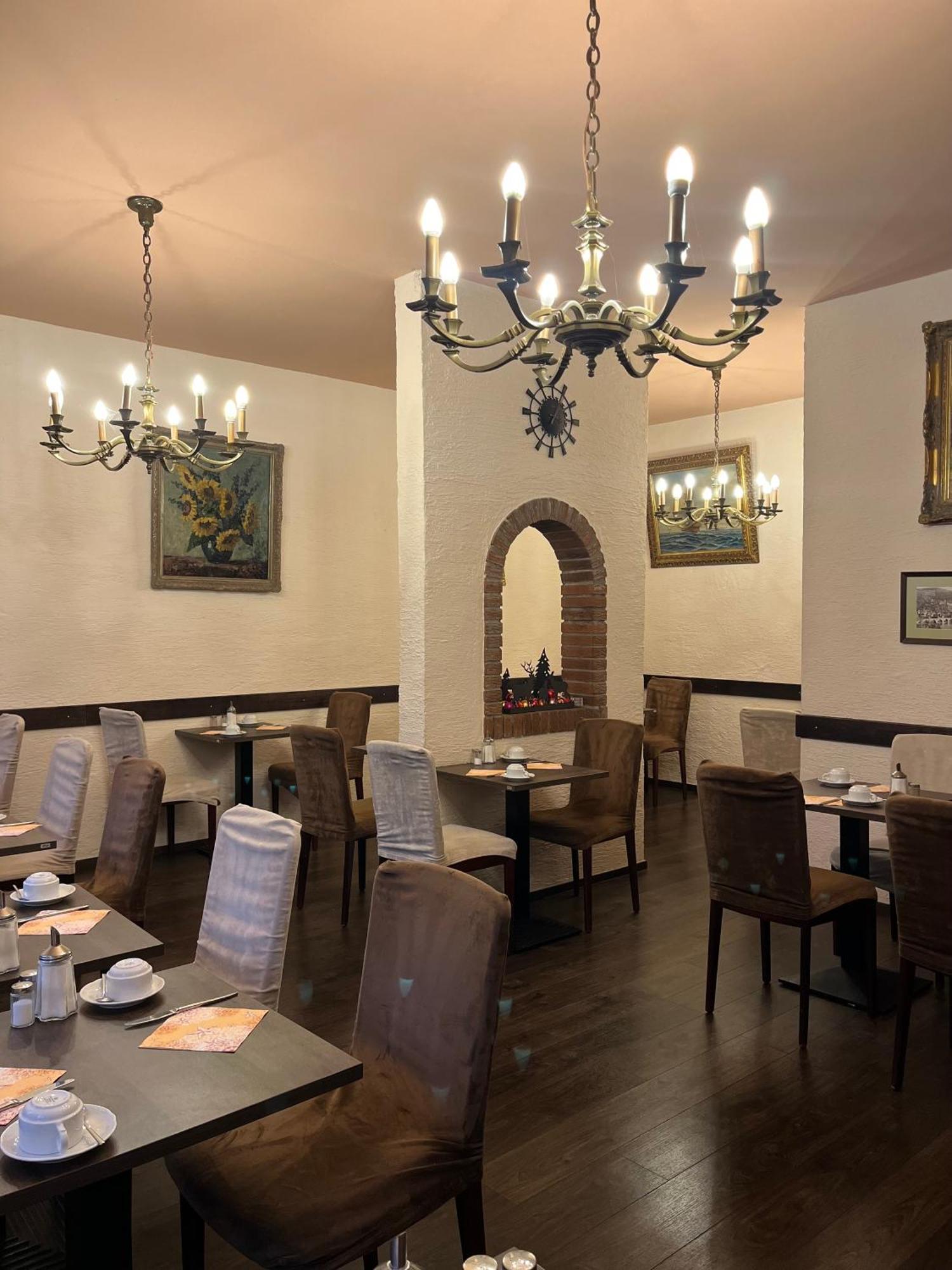 היידלברג Hotel Schnookeloch מראה חיצוני תמונה
